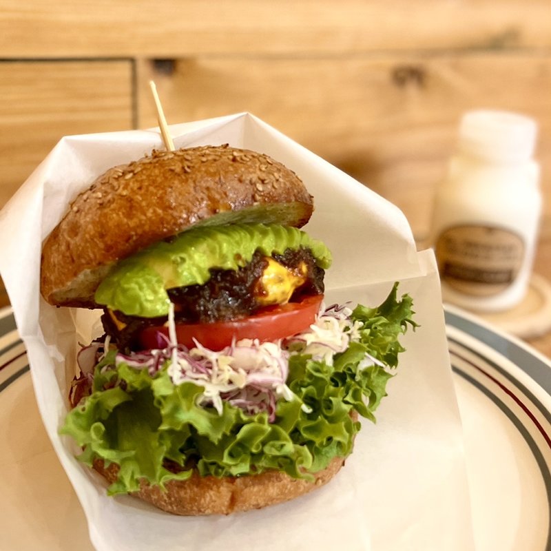 アボカドバーガー(小綿商店 )