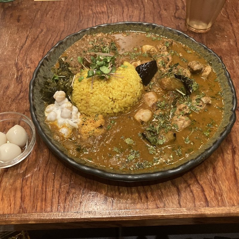ハラミとぼんじりのチキンカレー(Curry & Cafe WARUNG(ワルン))