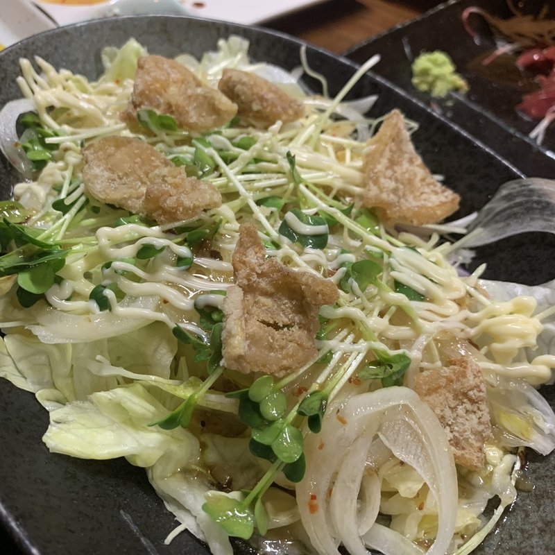 鶏皮サラダ(鳥石)