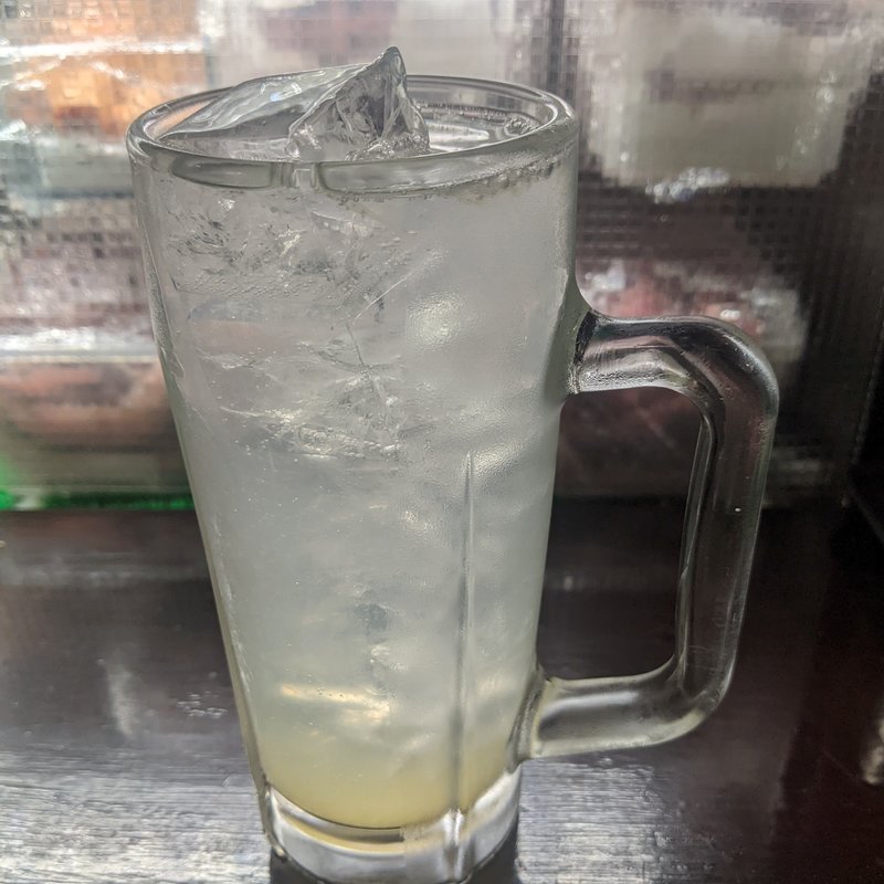 生レモンサワー(立ち飲み処 おおの屋)