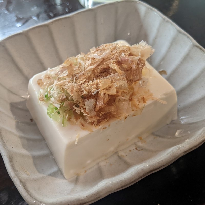 冷奴(立ち飲み処 おおの屋)