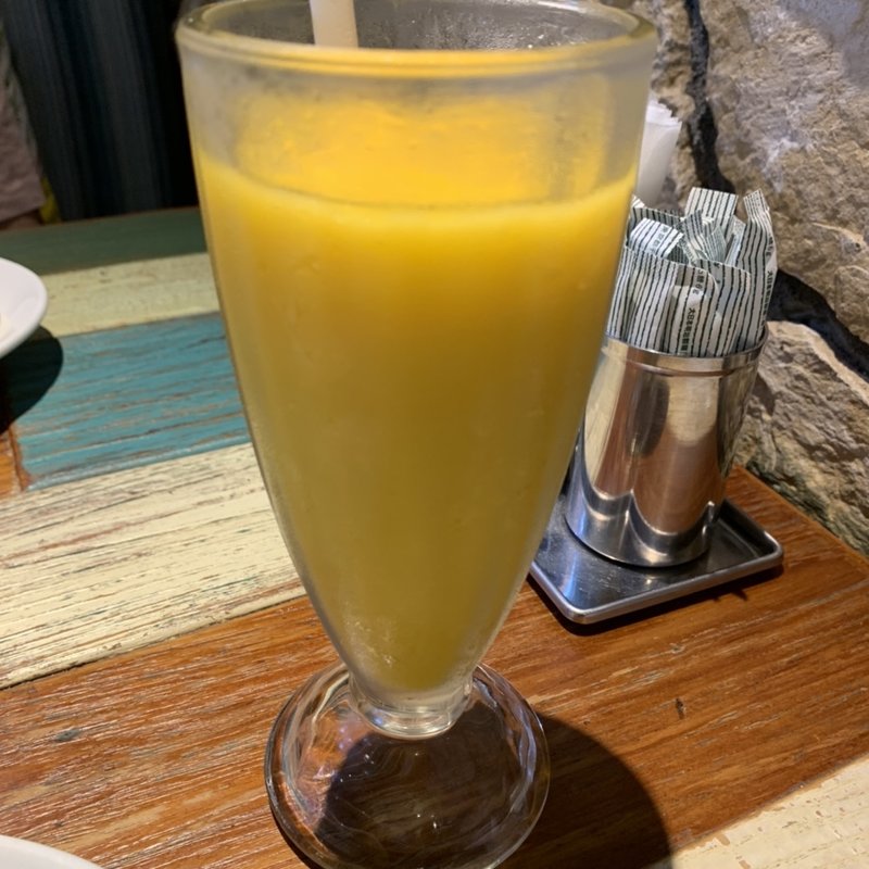 マンゴーパッションスムージー(コナズ珈琲 寝屋川店 )