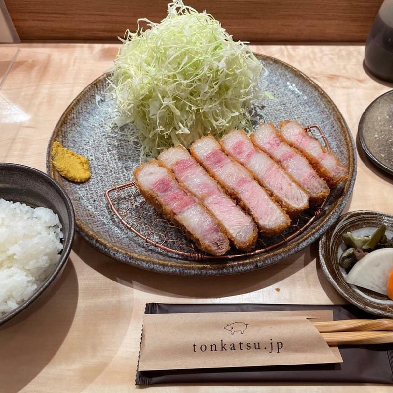 特上ロースカツ定食(tonkatsu.jp)