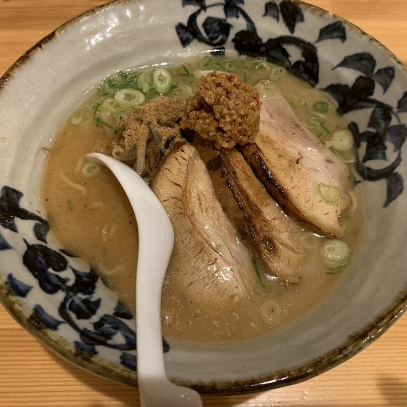 あごだし白湯らぁめん(麪家ひばり 川津店)