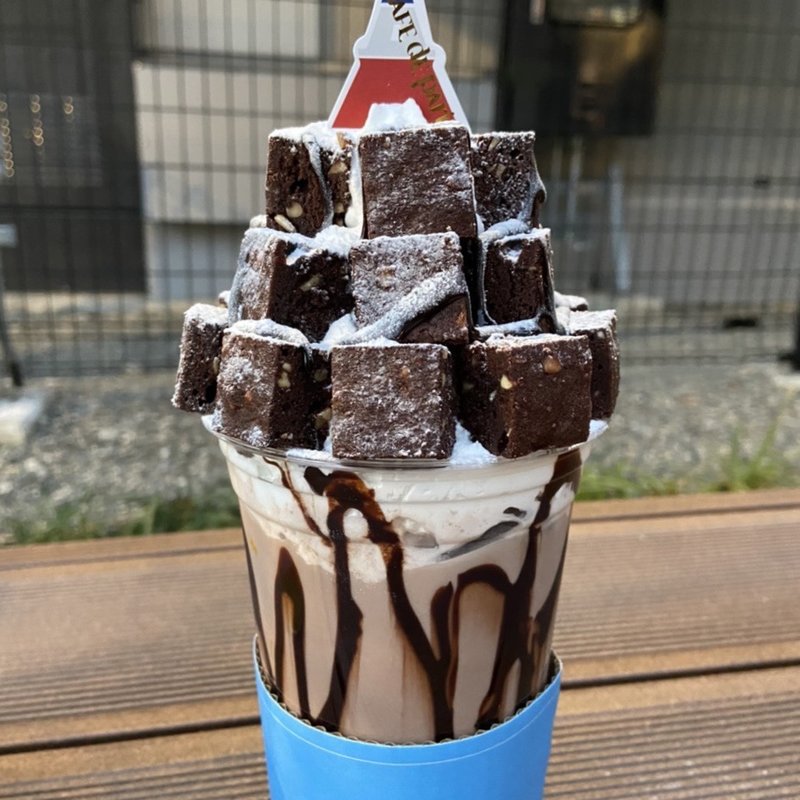 ブラウニーボンボン(Cafe de paris)