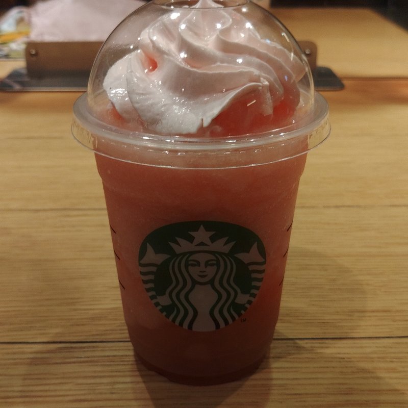 桃MOREフラペチーノ(スターバックスコーヒー 東京スカイツリータウン・ソラマチ東6階店)