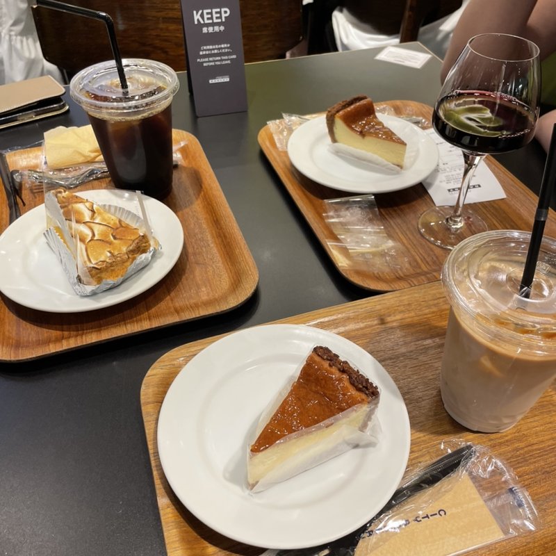 (ザ シティ ベーカリー バー アンド バーガー ルービン)