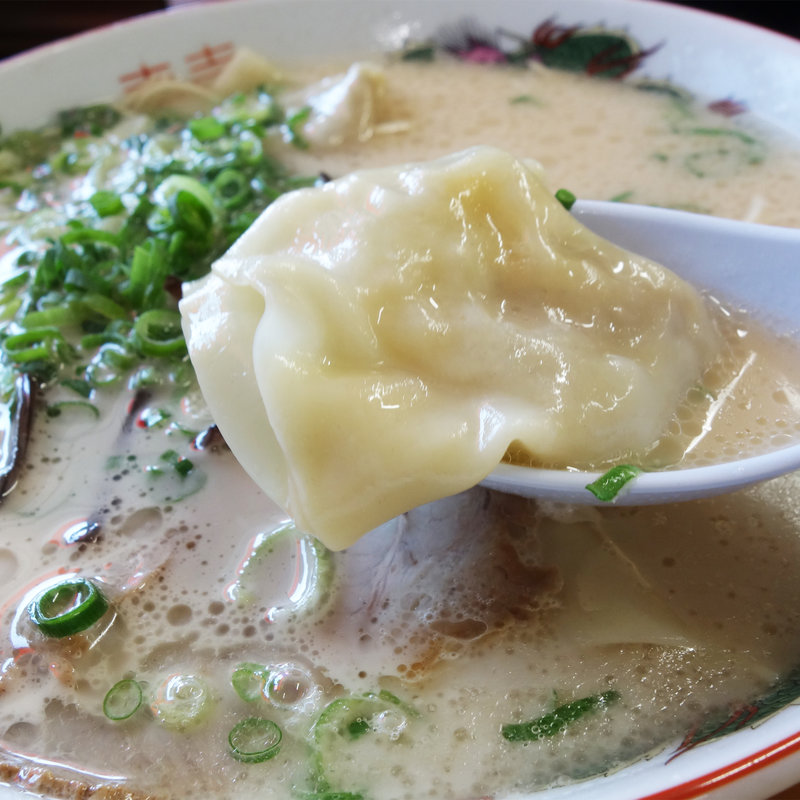 ワンタンメン(長浜ラーメン 一心亭本店)