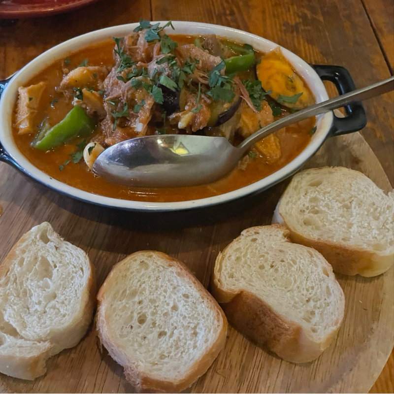 仔牛のトリッパと牛すじの煮込(ロッソ)(ニチーノ)