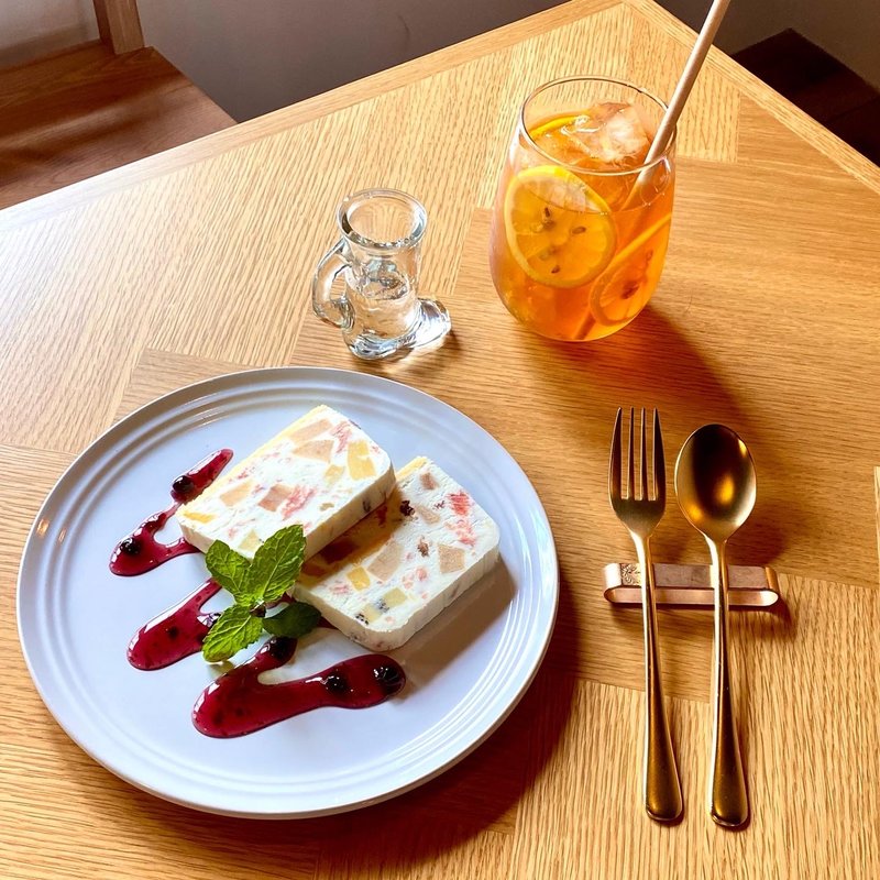 フルーツカッサータ（セット）(アマレット)