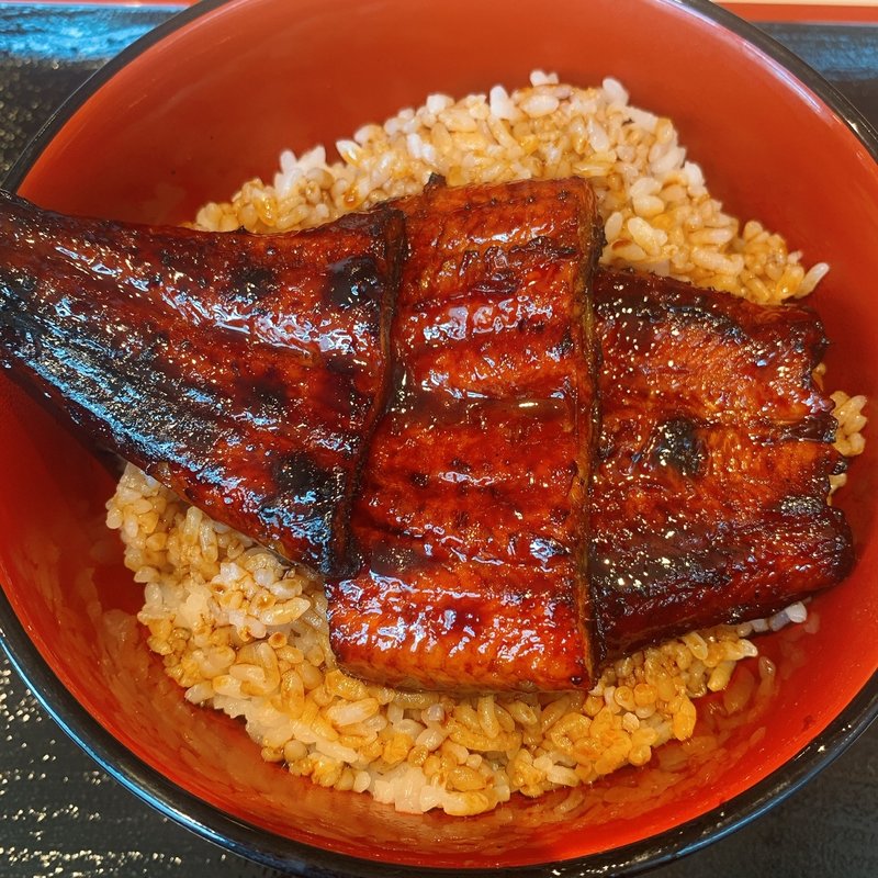 鰻丼(うな秦)