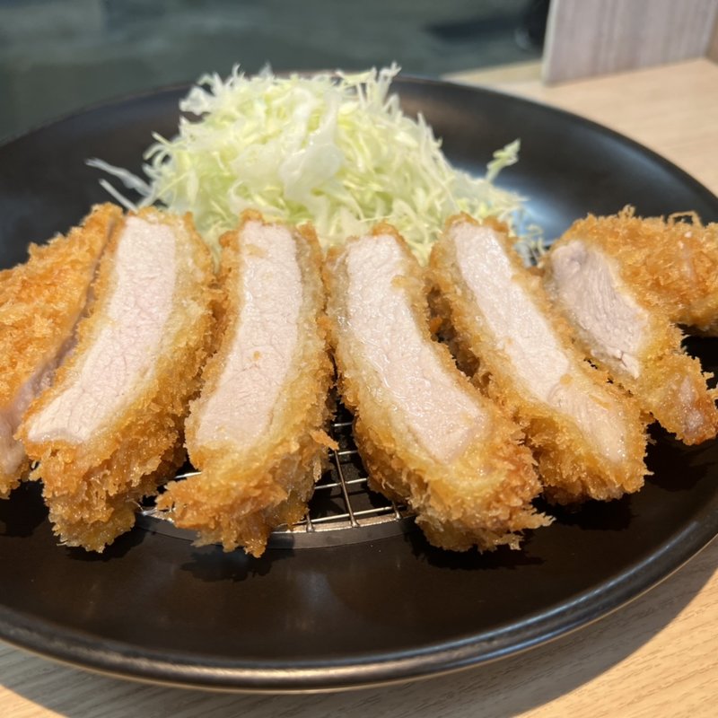ロースカツ定食(とんかつ きんのつる 大野城本店)