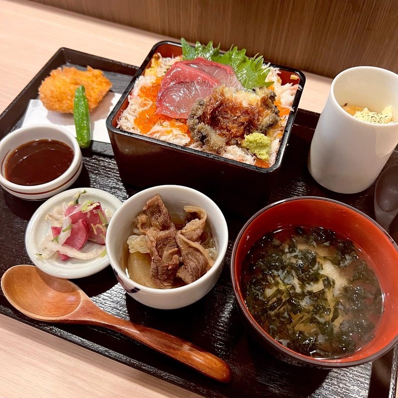 寛の海鮮丼(燗ハ寛)