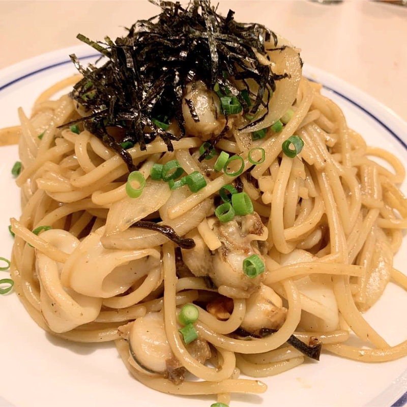 ヤリイカとホタテのうに醤油(関谷スパゲティ )