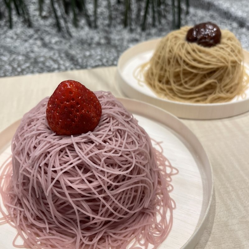 あまおうモンブラン(香菓(かぐのこのみ))