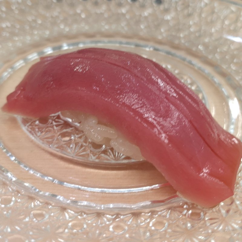 本マグロ赤身(鮨 たつ也 よしかわ)