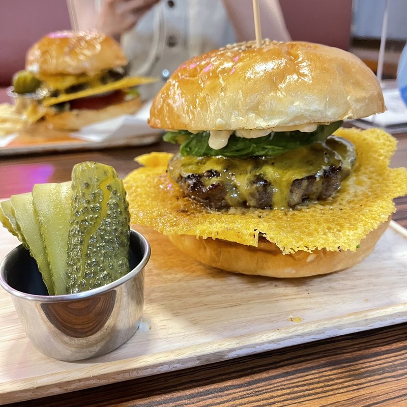 信州バーガー (グーギーズカフェ 千曲店 （googie's cafe）)