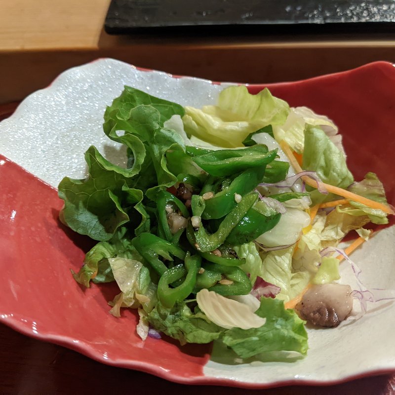 鮪の油と万願寺とう辛子のサラダ(鮨 波づき)