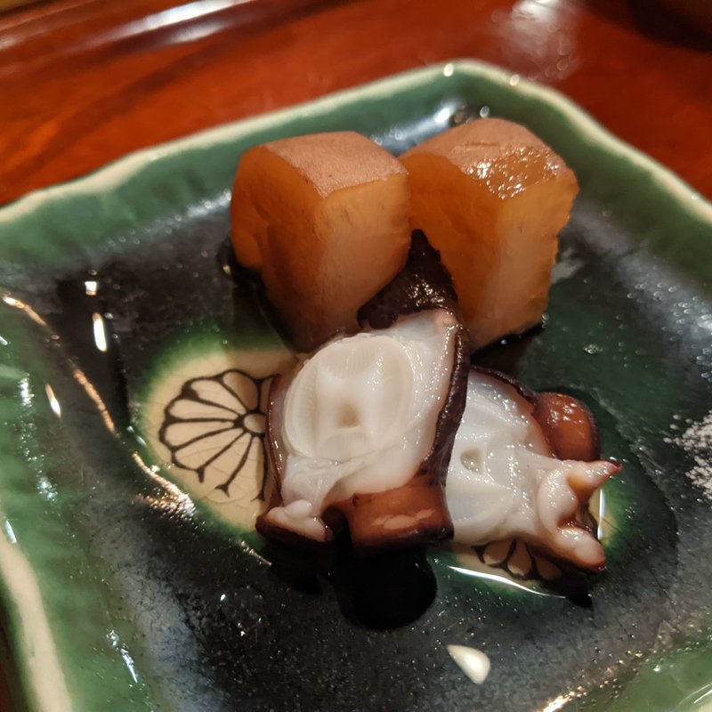 タコ柔らか煮(鮨 波づき)