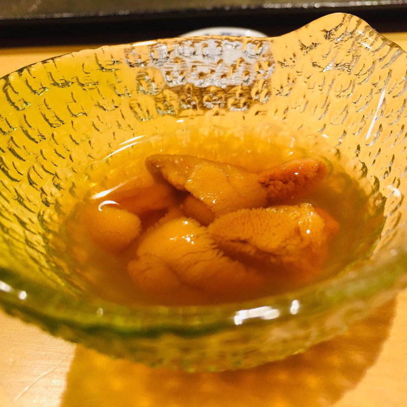 バフン雲丹の冷製昆布だし(鮨一)