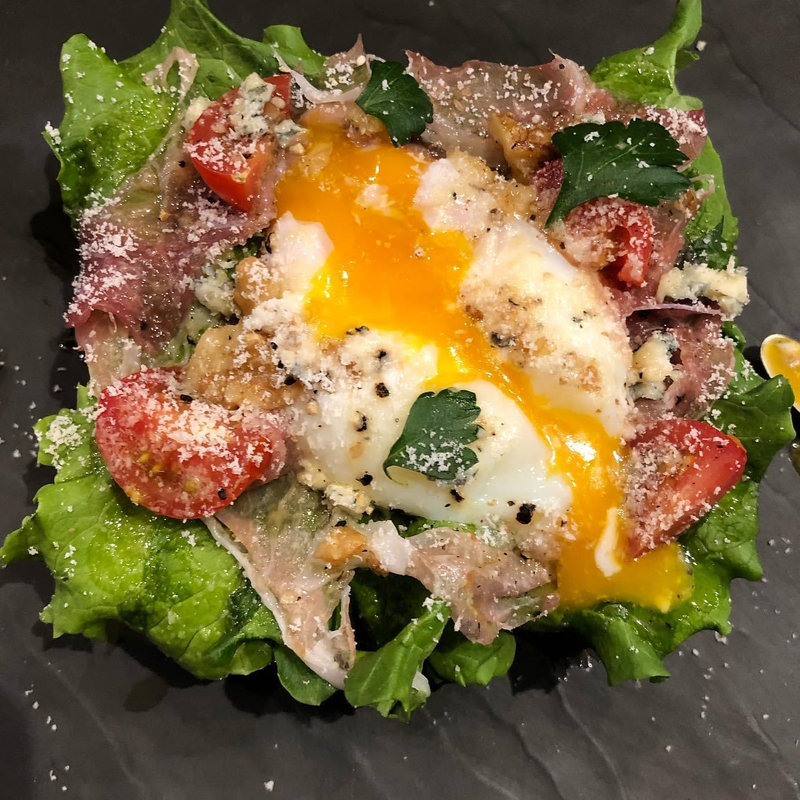 生ハムとリーフのビスマルクトースト(コーヒー＆トースト)