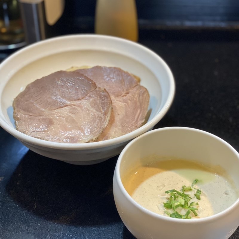 冷しホワイトつけ 追飯付き(七福軒)