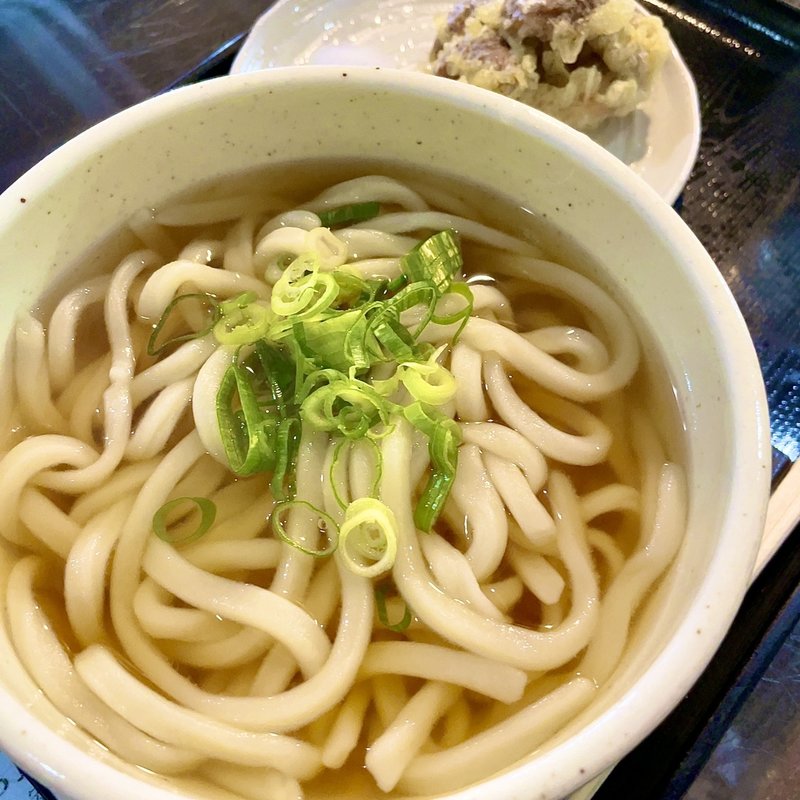 かけうどん(だいつねうどん 銀座本店)