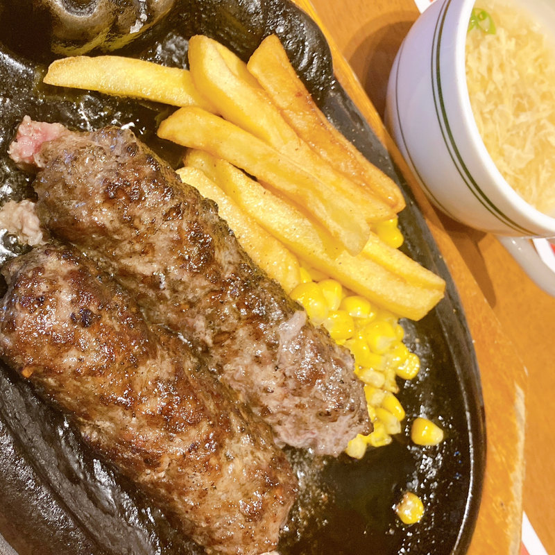 炭焼き超粗挽きビーフハンバーグランチ210g(ブロンコビリー 伏見桃山店 )