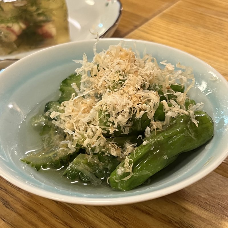ゴーヤと青唐辛子のお浸し(大衆酒場BEETLE 本店)