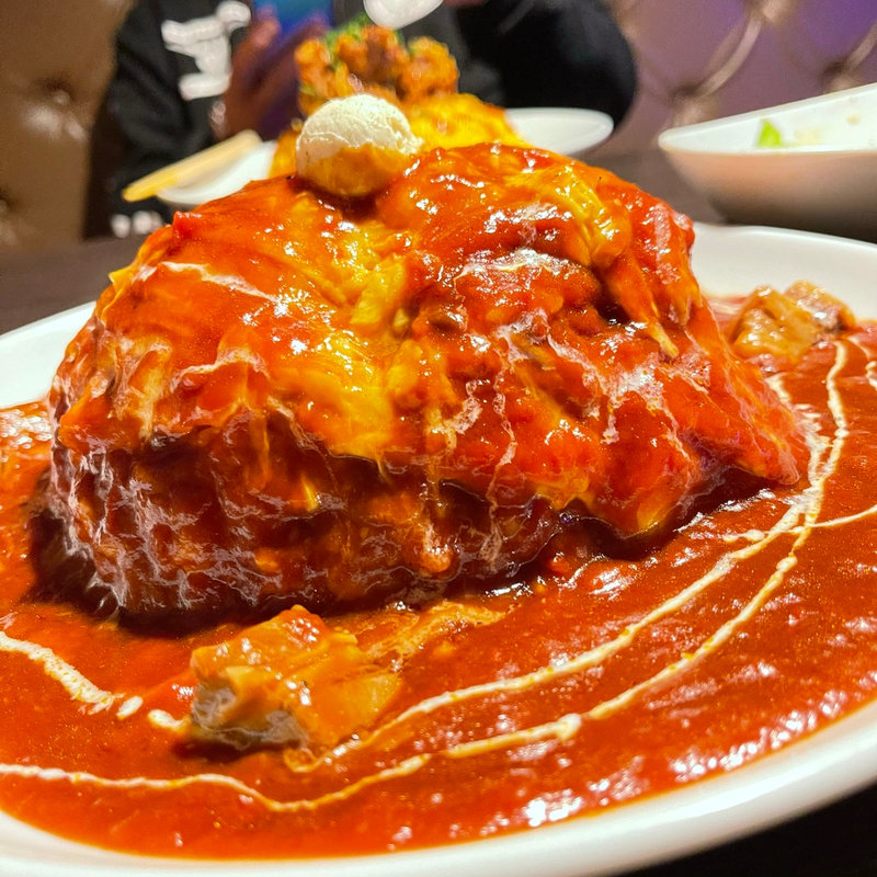 牛肉の煮込みオムライス（レギュラーサイズ）(ベビーフェイスプラネッツ 長野北店)