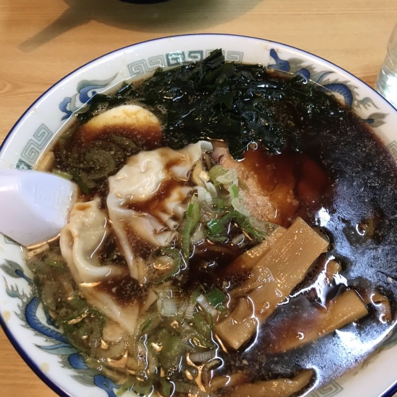 黒醤油ラーメン(旭川ラーメン さいじょう )