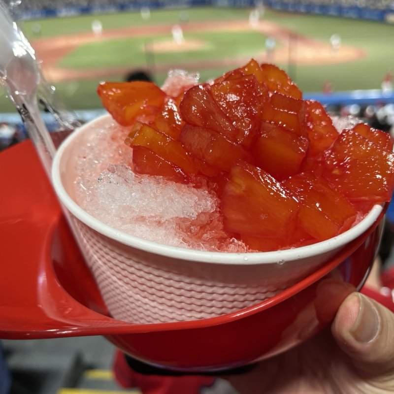 パイン氷　いちご味（ヘルメット付）(スタジアムカレー)