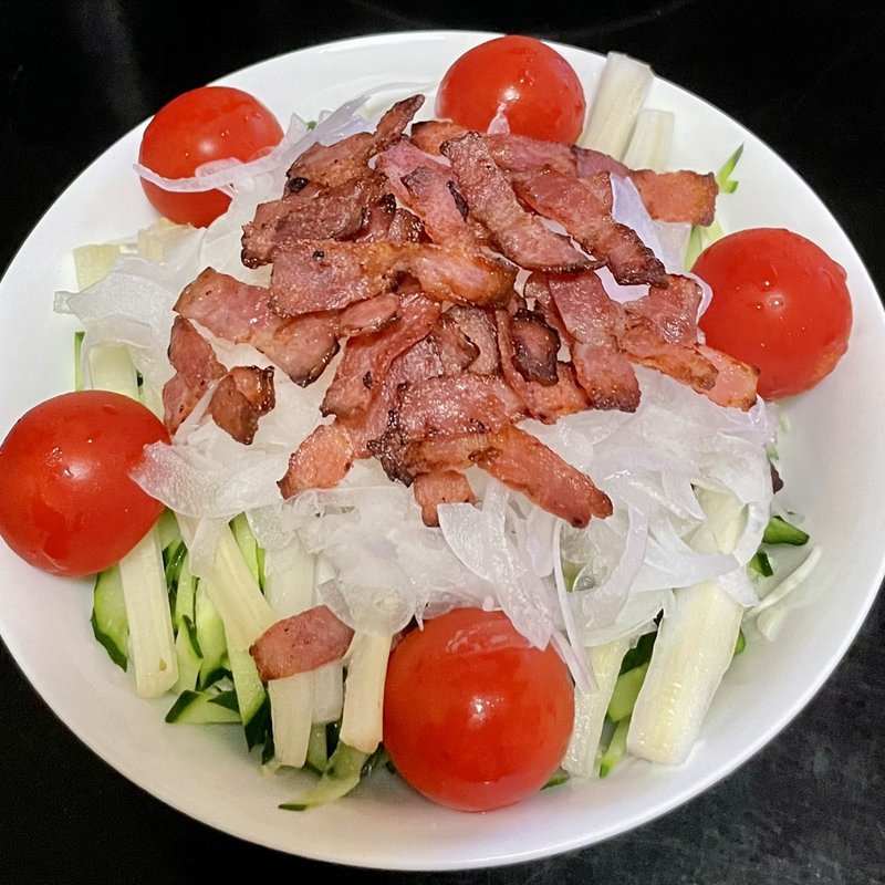 カリカリベーコンサラダ(自宅)