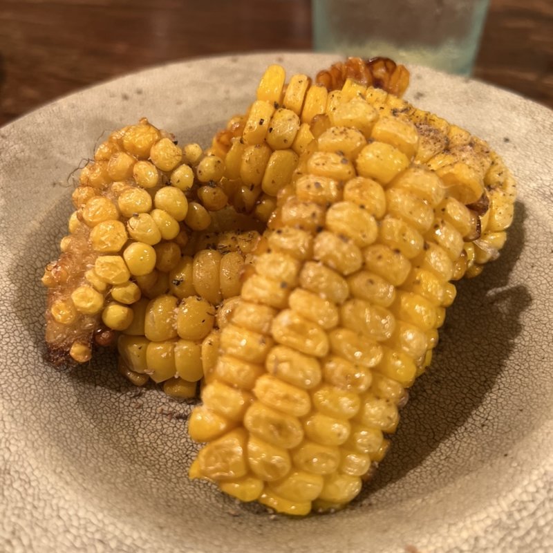 揚げ焼きトウモロコシ 八重山胡椒がけ(ミャンカー （miankah）)