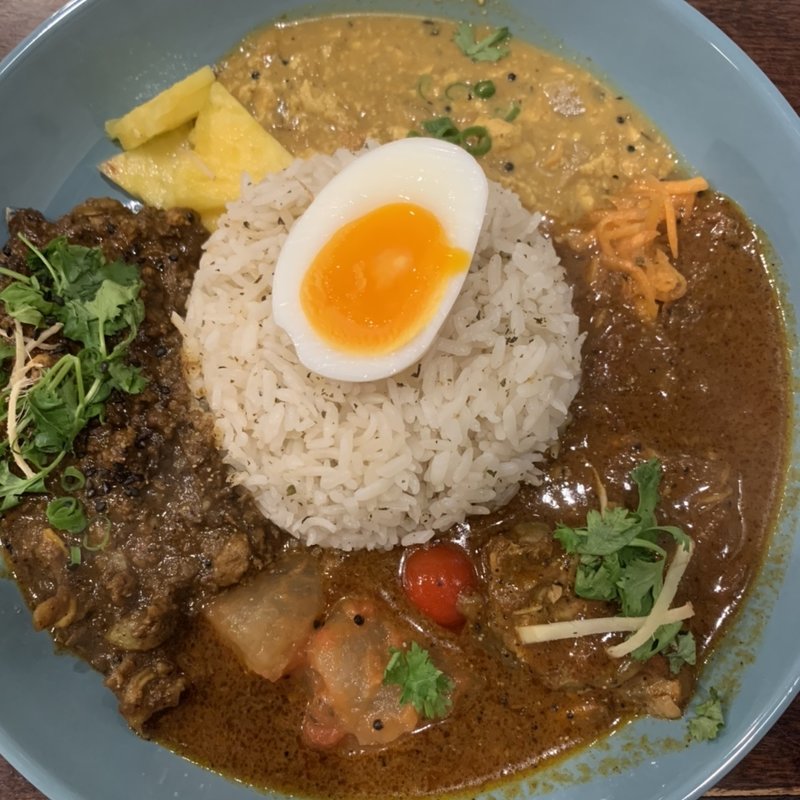 チャンプルーカレー(クヮッチースパイス ユクル )