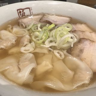 わんたん麺(喜多方ラーメン坂内 内幸町ガード下店)