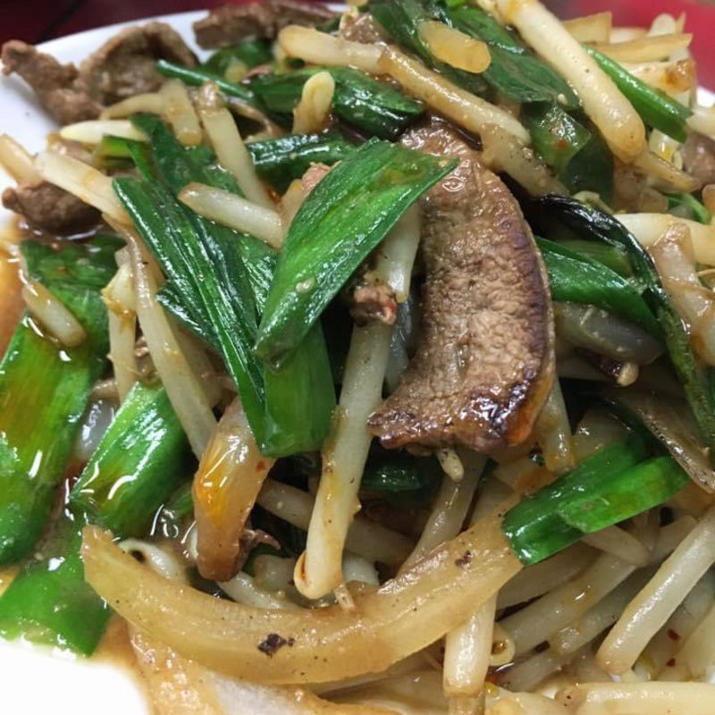 レバニラ炒め定食(やじ満)