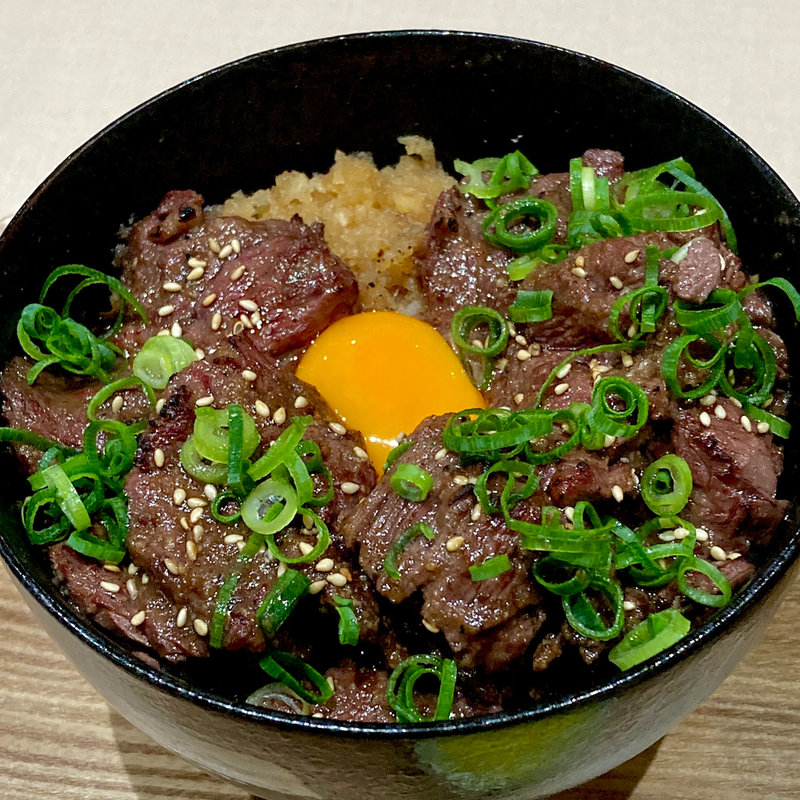 ハラミ丼(肉食堂 はなしん)