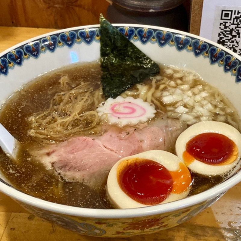 味玉煮干し中華そば(らーめんセンター トミオ)