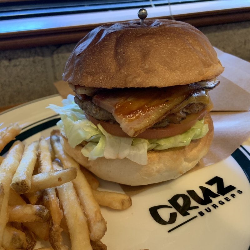 BACON & CHEESE(CRUZ BURGERS & CRAFT BEERS （クルズバーガーズ アンド クラフトビア）)
