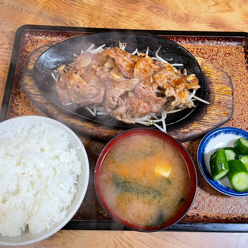 にんにく焼き定食(黒田屋)