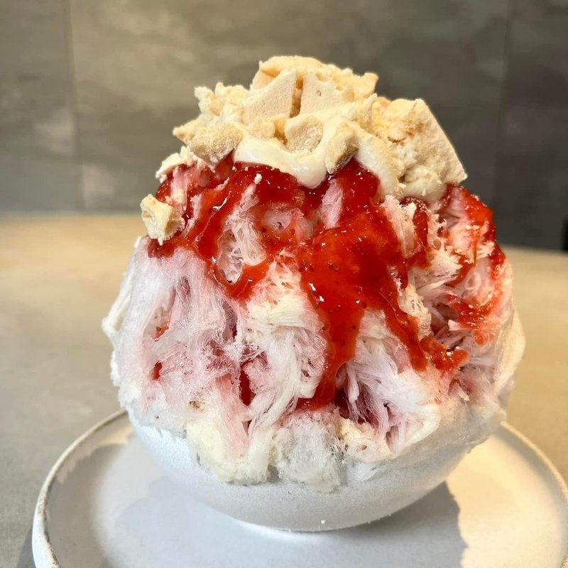 いちごとめれんげ(あずきとこおり)