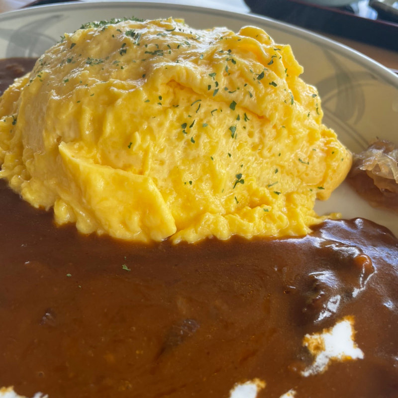 オムカレー(だるま山高原レストハウス )