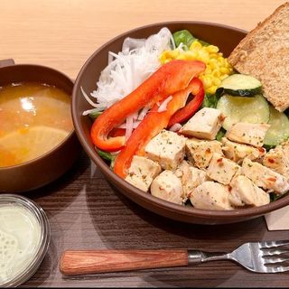 彩り野菜サラダ(With Green 京都店（ウィズグリーン）)