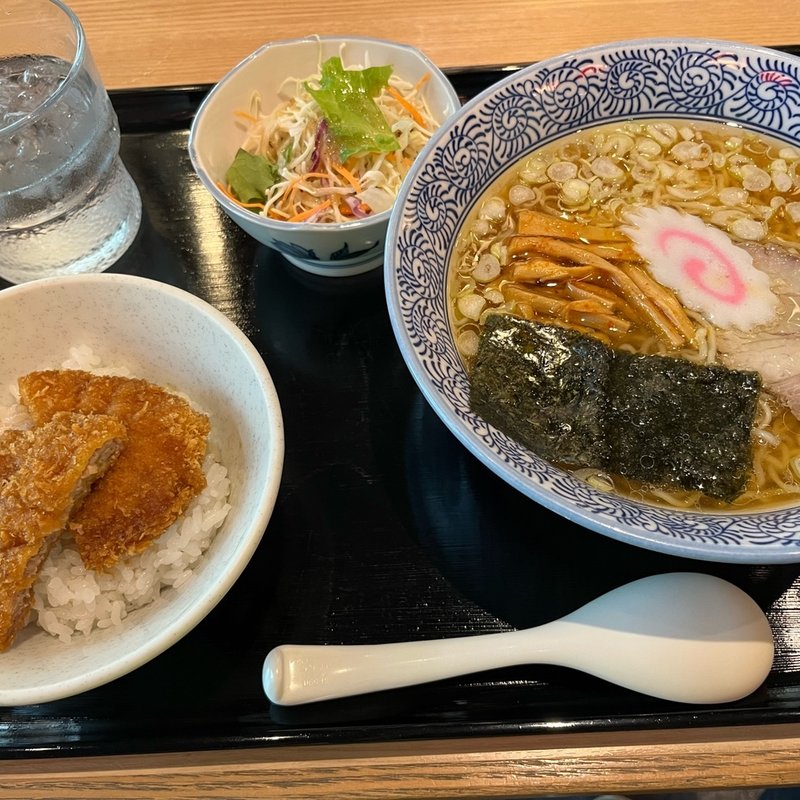 中華そばとタレカツ(竜胆)