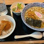 中華そばとタレカツ