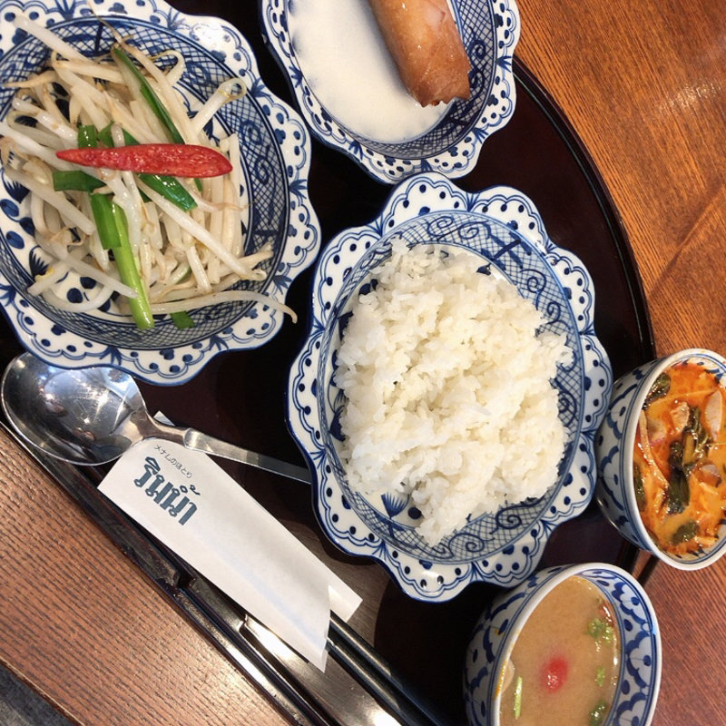 Ｂセット(メナムのほとり )