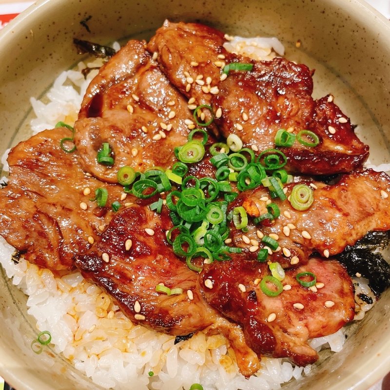 ステーキ丼(庄屋)