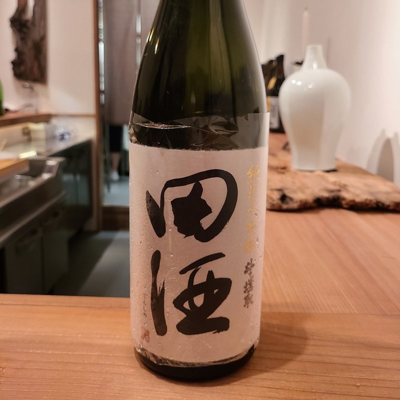 青森県「田酒 純米大吟醸 斗壜取」(神棚)