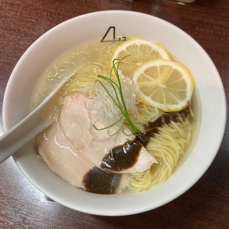 山椒香る冷やしレモンラーメン(龍聖軒 永山店)